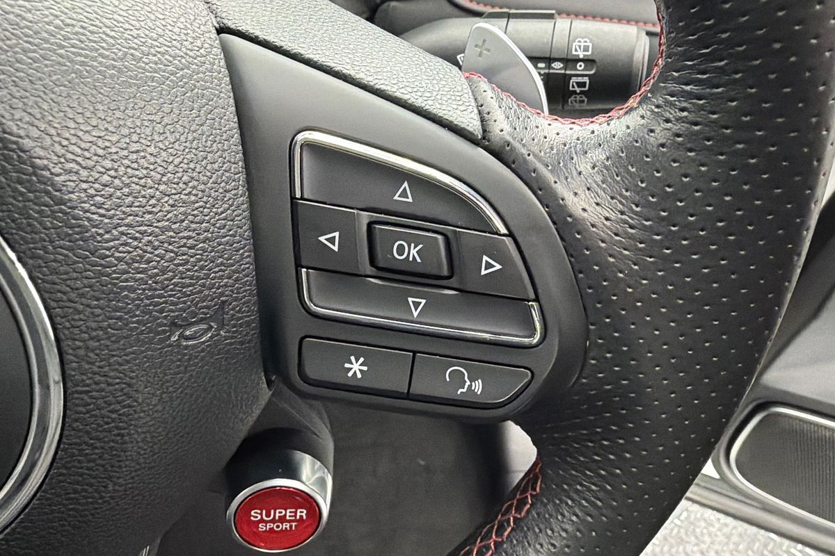 2023 MG HS Excite SAS23