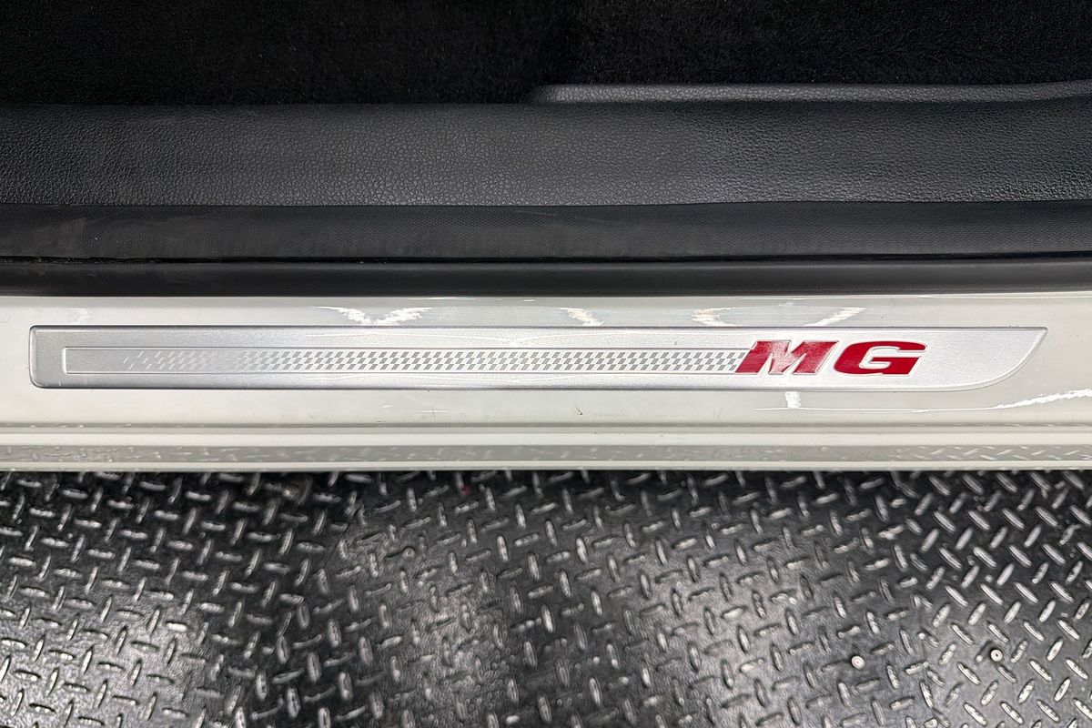 2023 MG HS Excite SAS23