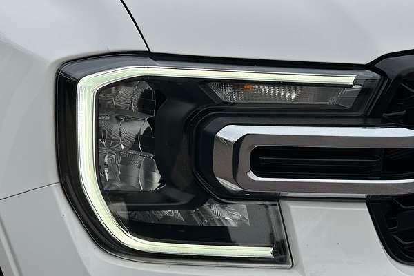 2025 Ford Everest Trend 2.0L thumb-1