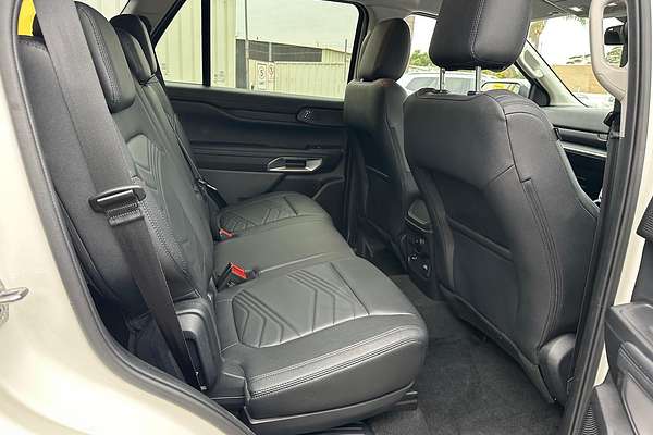 2025 Ford Everest Trend 2.0L thumb-6