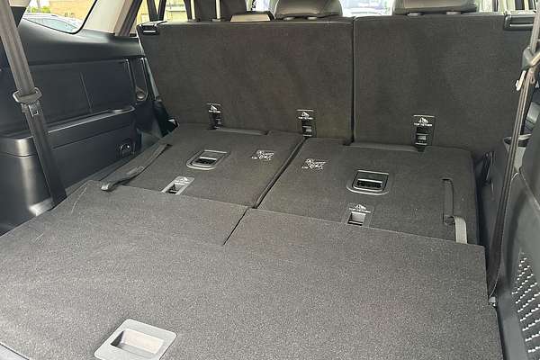 2025 Ford Everest Trend 2.0L thumb-16