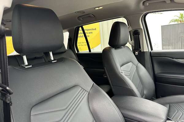 2025 Ford Everest Trend 2.0L thumb-23