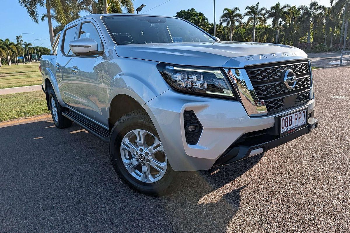 2025 Nissan Navara ST D23 4X4