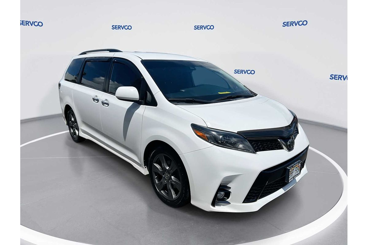 2020 Toyota SIENNA SE