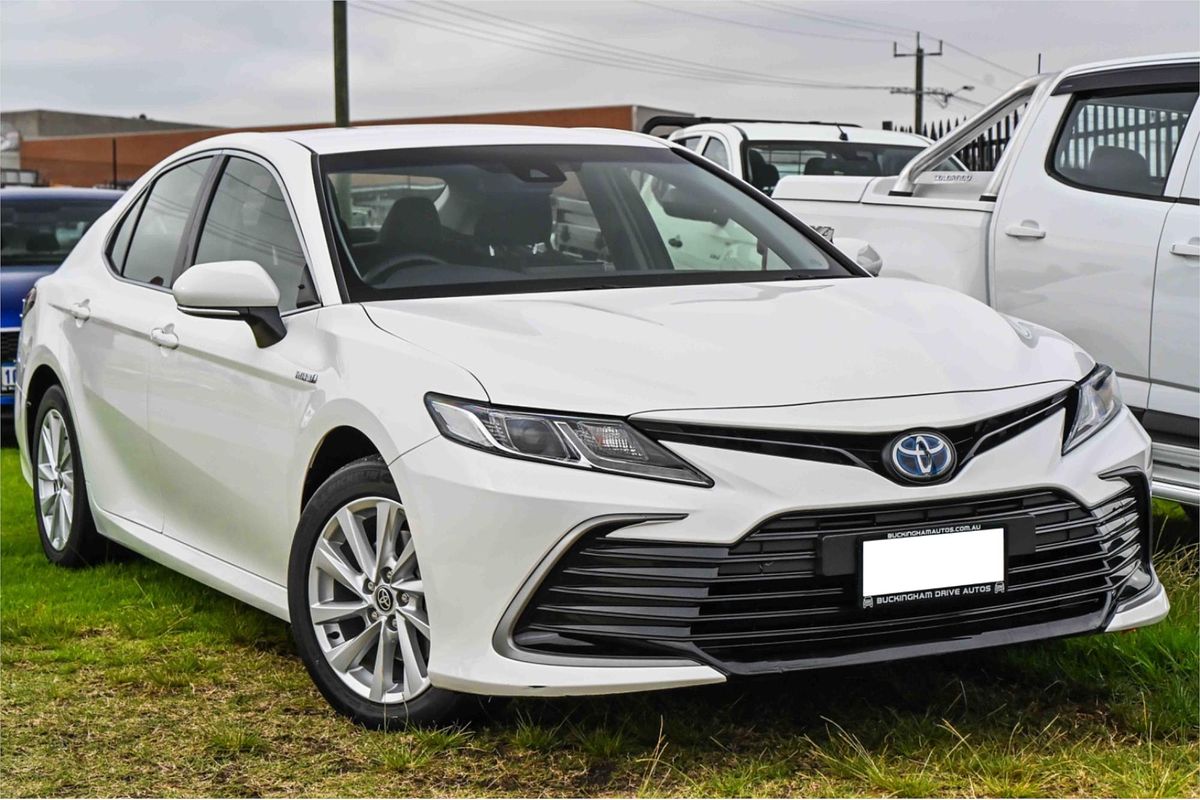 2022 Toyota Camry Ascent AXVH70R