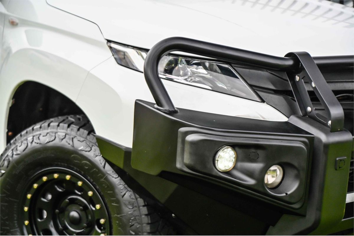2020 Mitsubishi Triton GLX ADAS MR 4X4