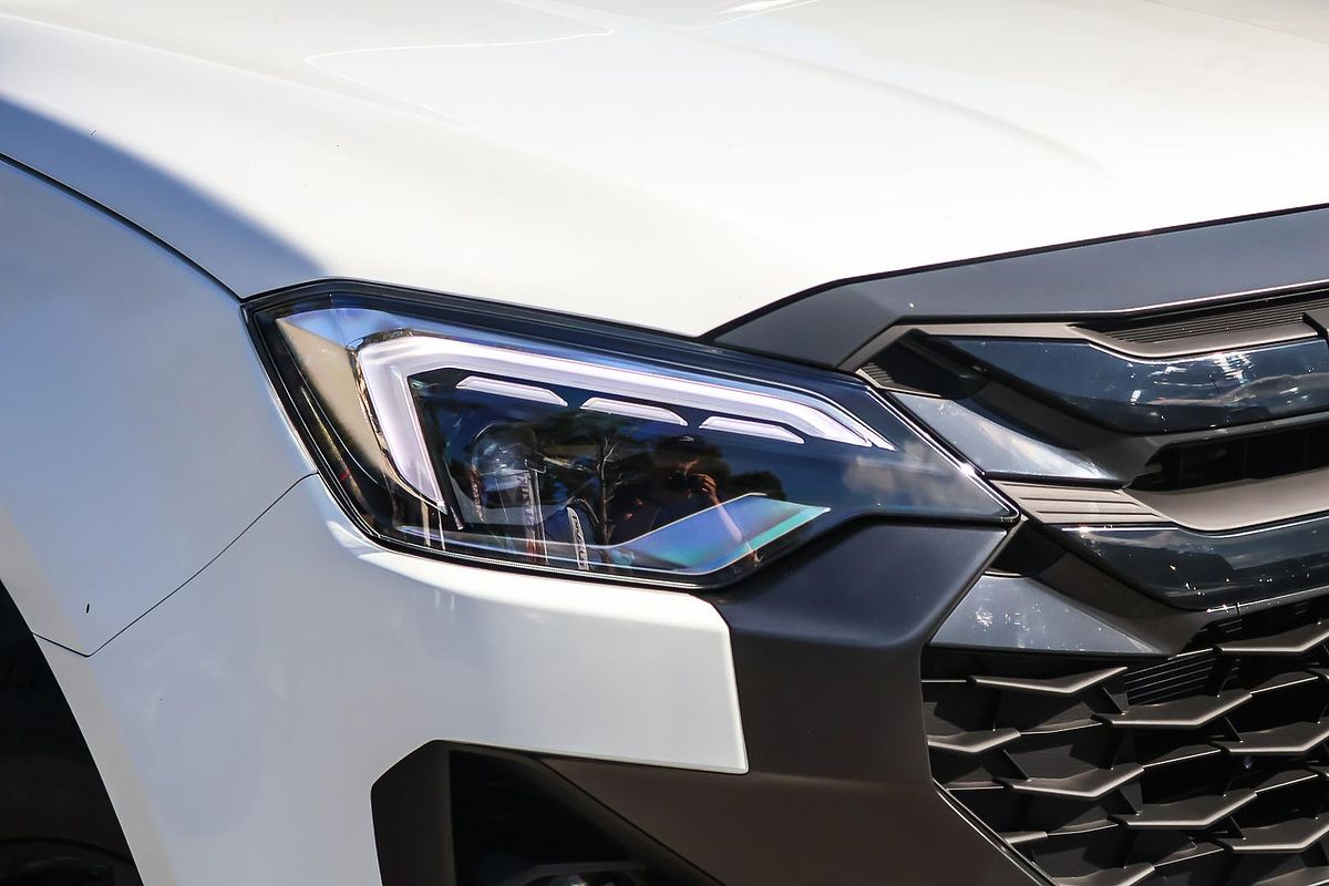 2026 Isuzu D-MAX X-RIDER 4X4