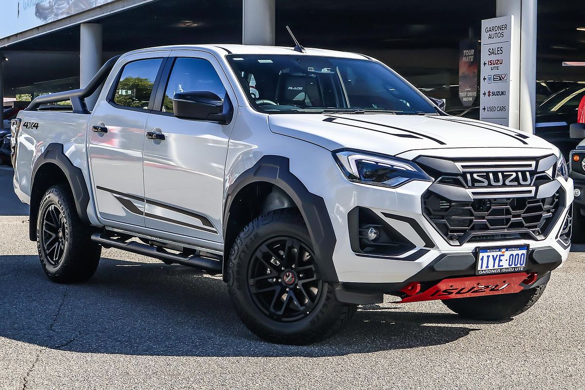 2026 Isuzu D-MAX BLADE 4X4