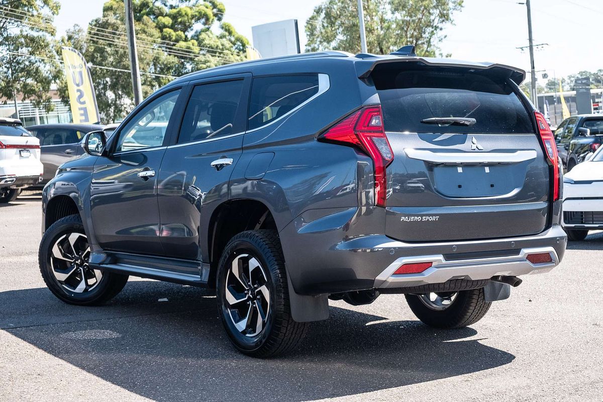 2025 Mitsubishi Pajero Sport Exceed QG
