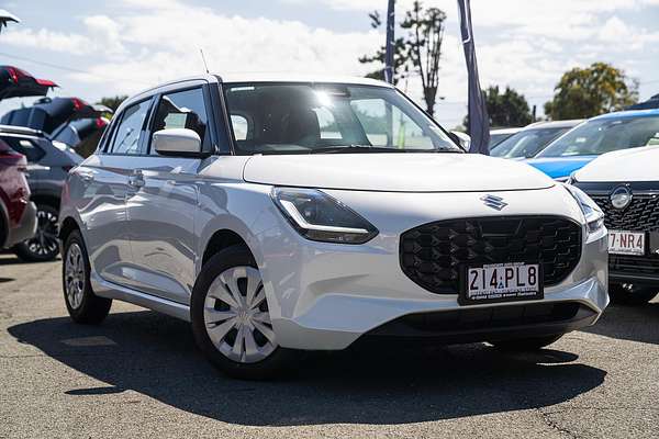 2025 Suzuki Swift Hybrid UZ