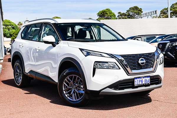 2025 Nissan X-TRAIL ST T33