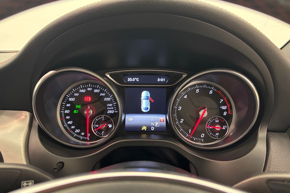 2016 Mercedes-benz CLA 250 SPORT 4MATIC 7 SP AUTOMATIC 4D COUPE T4 