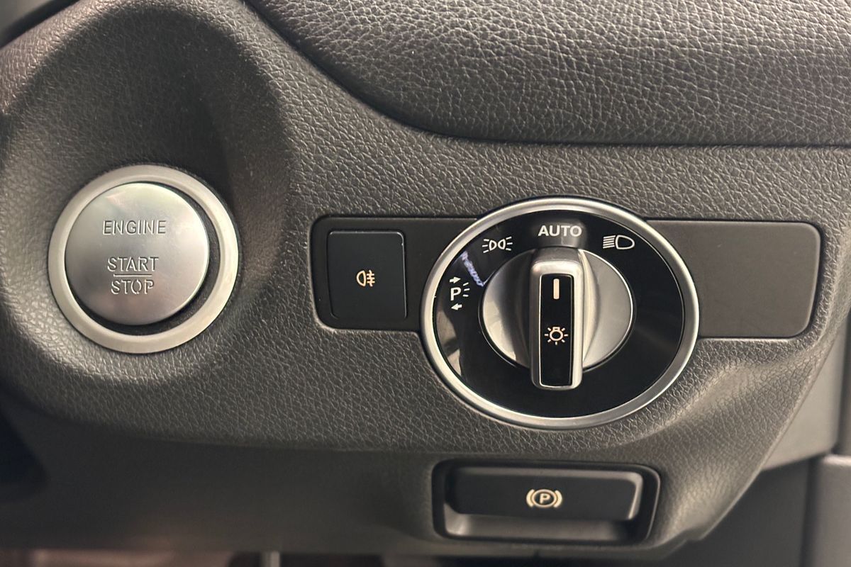 2016 Mercedes-benz CLA 250 SPORT 4MATIC 7 SP AUTOMATIC 4D COUPE T4 