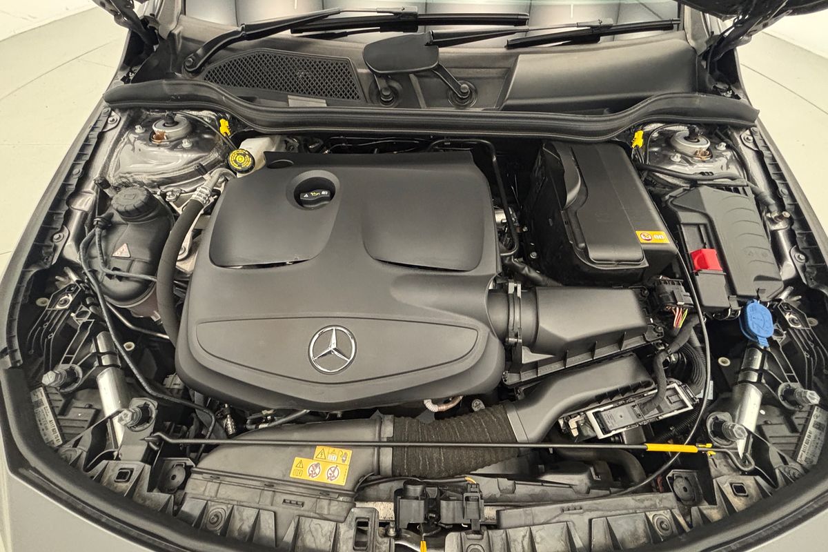 2016 Mercedes-benz CLA 250 SPORT 4MATIC 7 SP AUTOMATIC 4D COUPE T4 