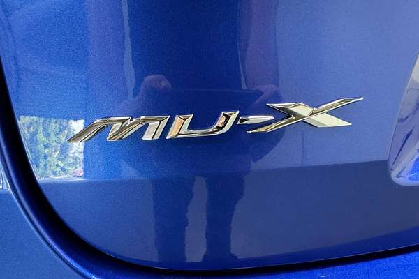 2025 Isuzu MU-X LS-T