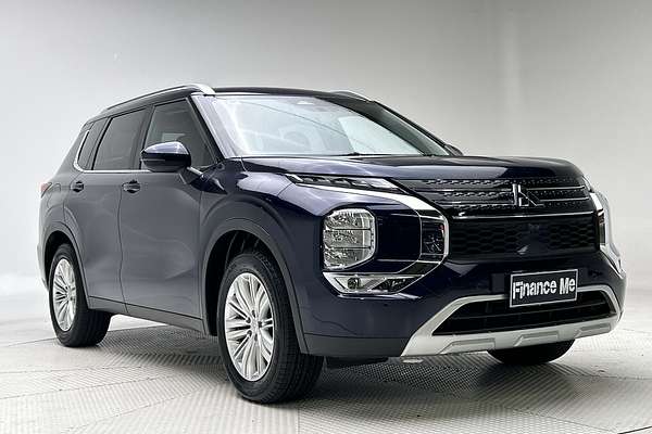 2023 Mitsubishi Outlander LS ZM