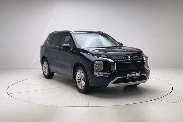 2023 Mitsubishi Outlander LS ZM thumb-1