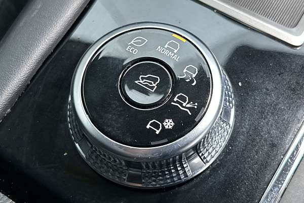 2023 Mitsubishi Outlander LS ZM thumb-14