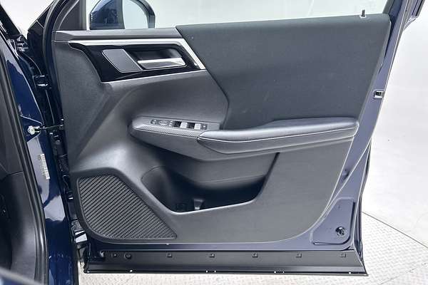 2023 Mitsubishi Outlander LS ZM thumb-18