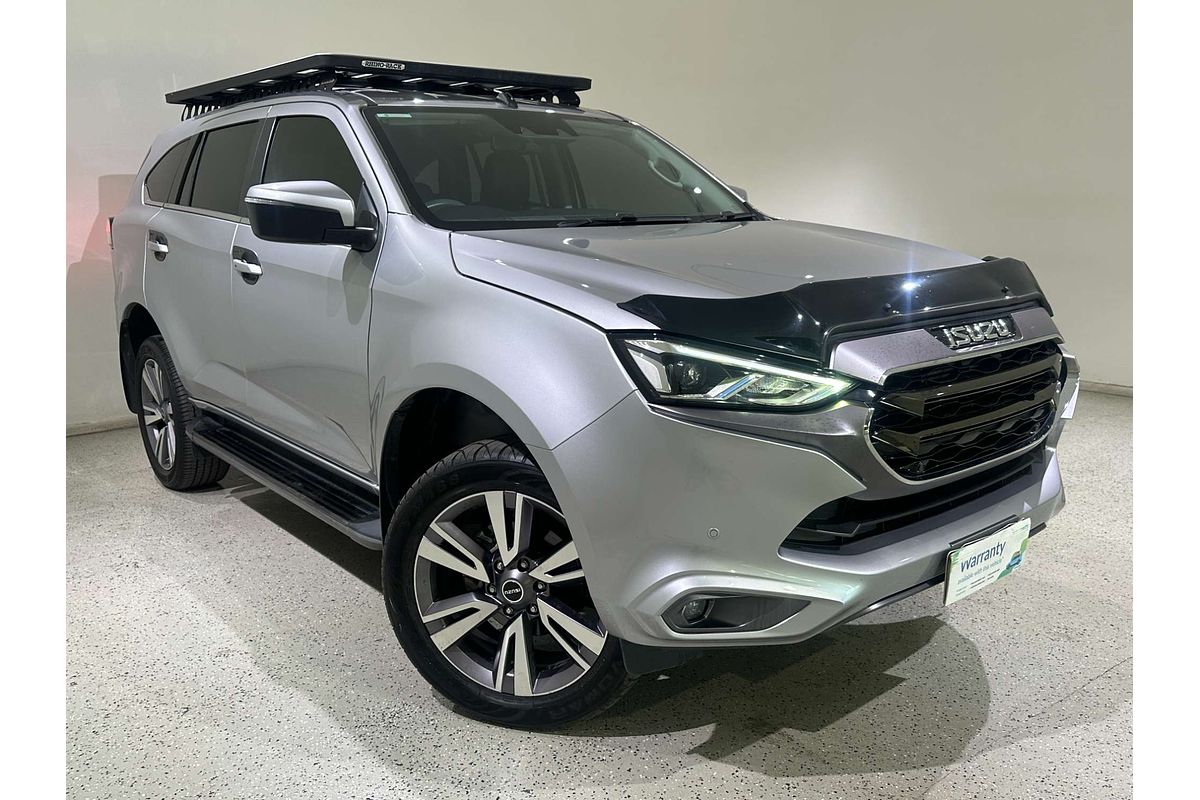 2023 Isuzu MU-X LS-T