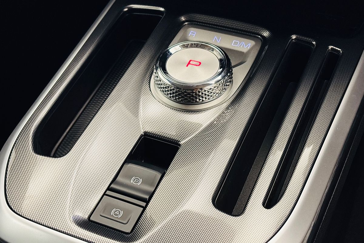 2025 Haval Jolion  Premium Auto 4x2