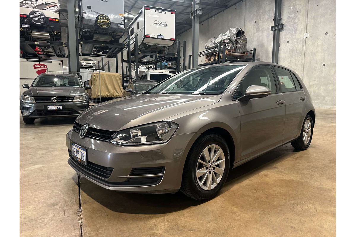 2016 Volkswagen Golf 92TSI Trendline 7
