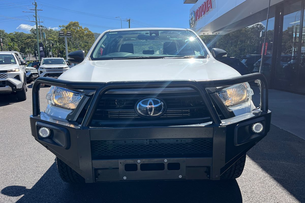 2023 Toyota Hilux SR GUN126R