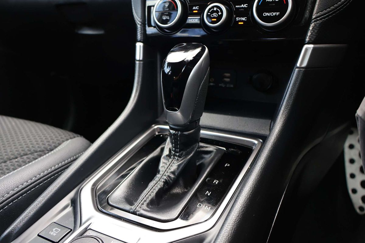 2022 Subaru Forester 2.5i Premium S5