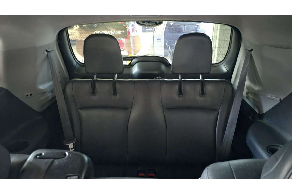 KLUGER GSU45R KX-S (4x4) 3.5L V6 MULTI POINT F/INJ 5 SP AUTOMATIC 4D WAGON 