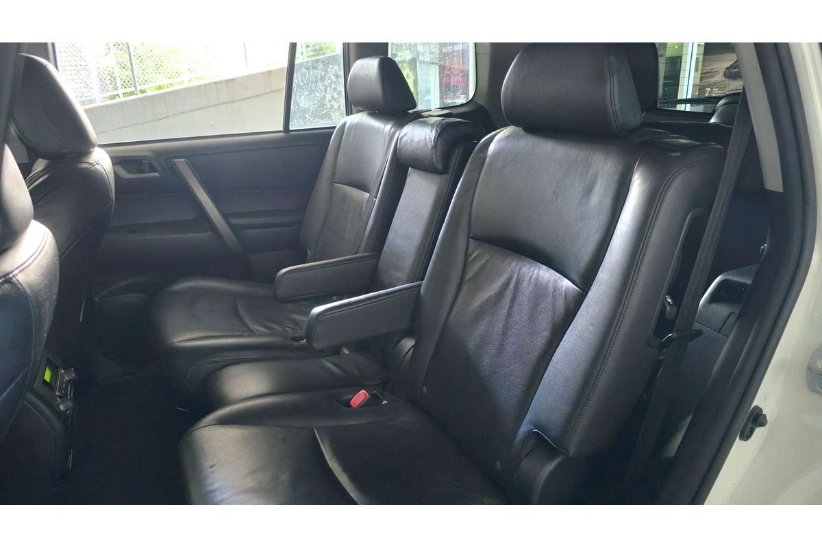 KLUGER GSU45R KX-S (4x4) 3.5L V6 MULTI POINT F/INJ 5 SP AUTOMATIC 4D WAGON 