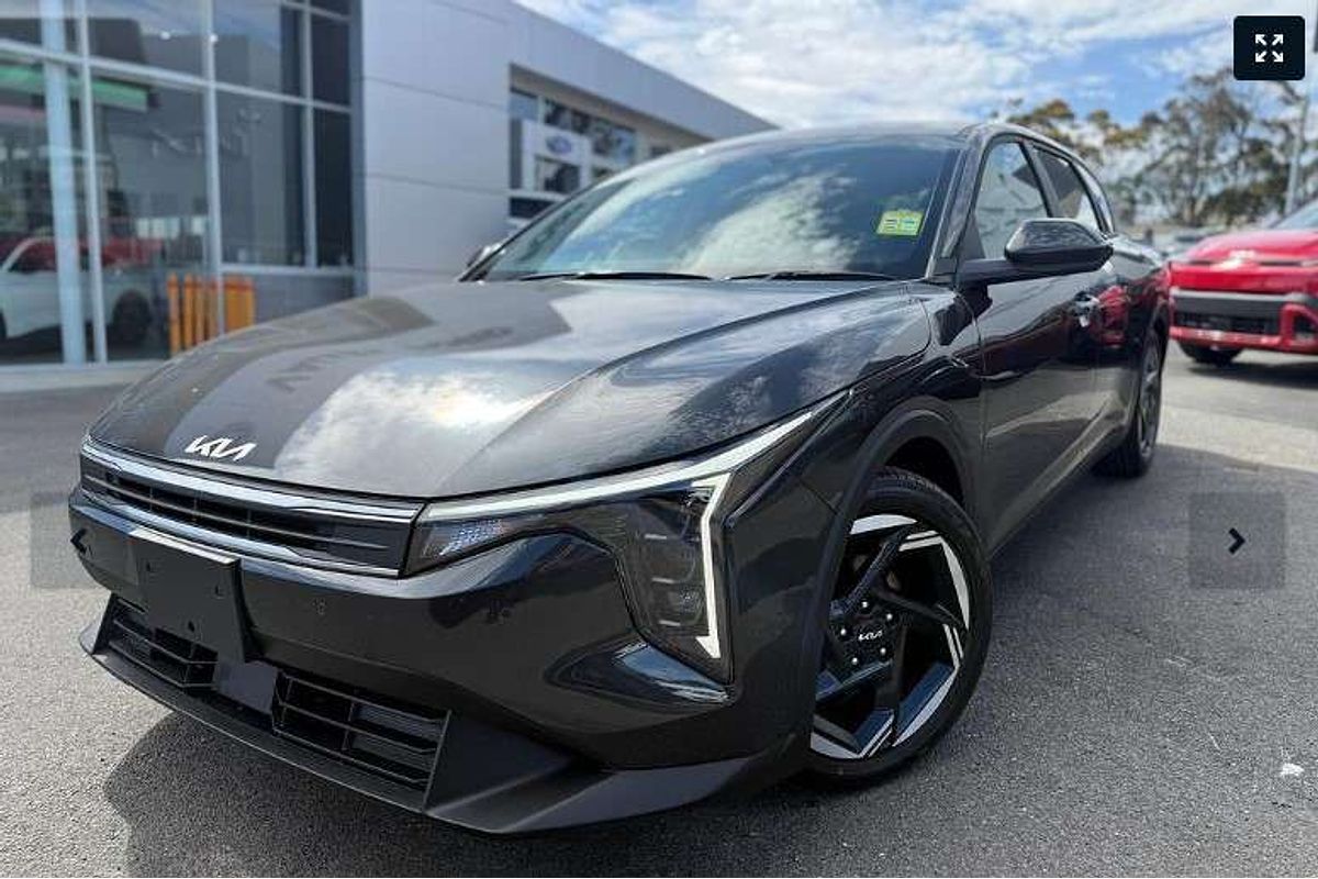 2025 Kia K4 Sport CL4m
