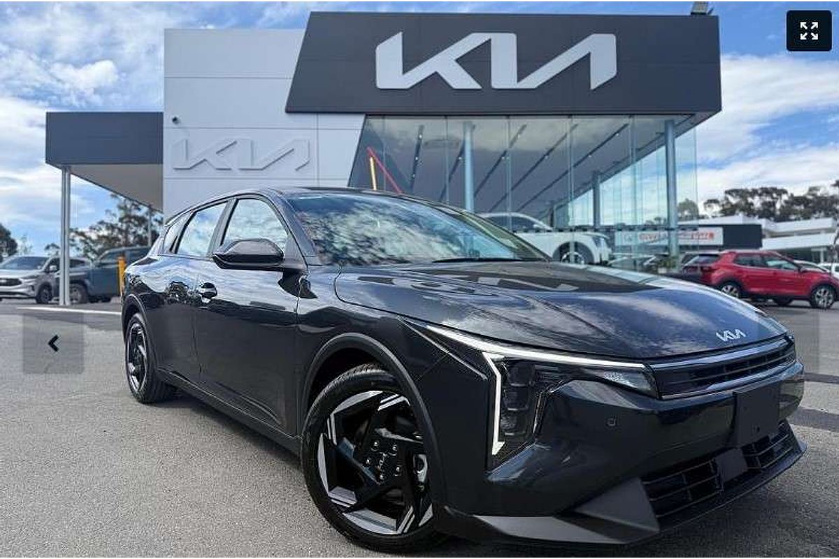 2025 Kia K4 Sport CL4m