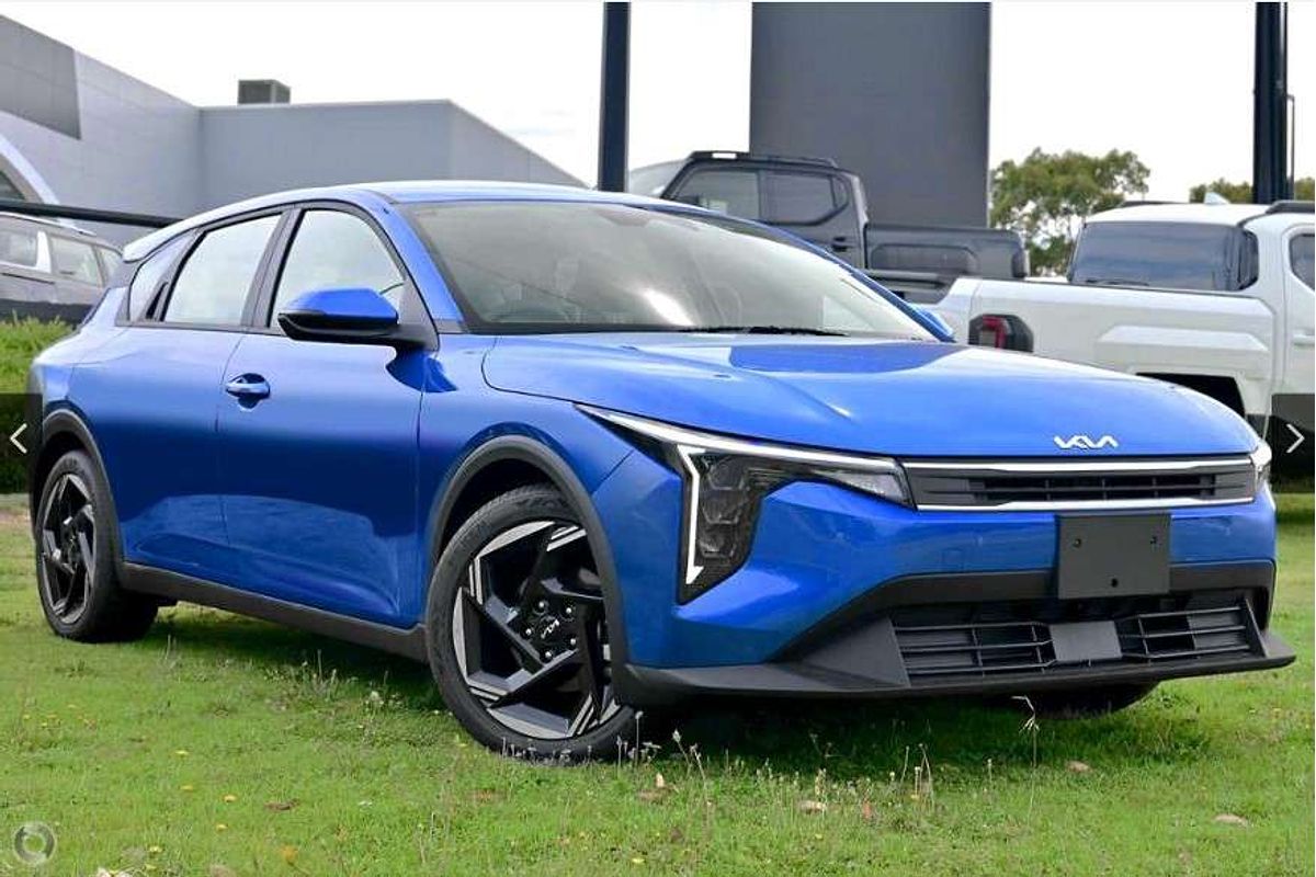 2025 Kia K4 Sport CL4m