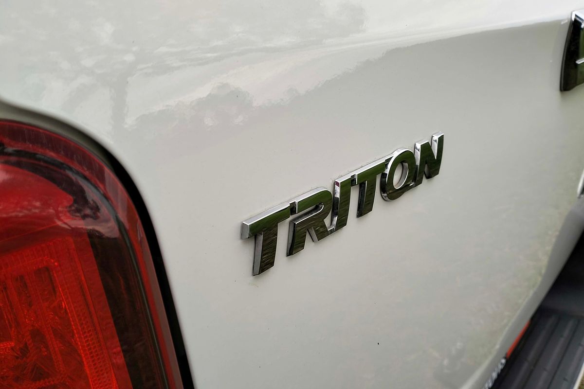 2019 Mitsubishi Triton GLS MR 4X4