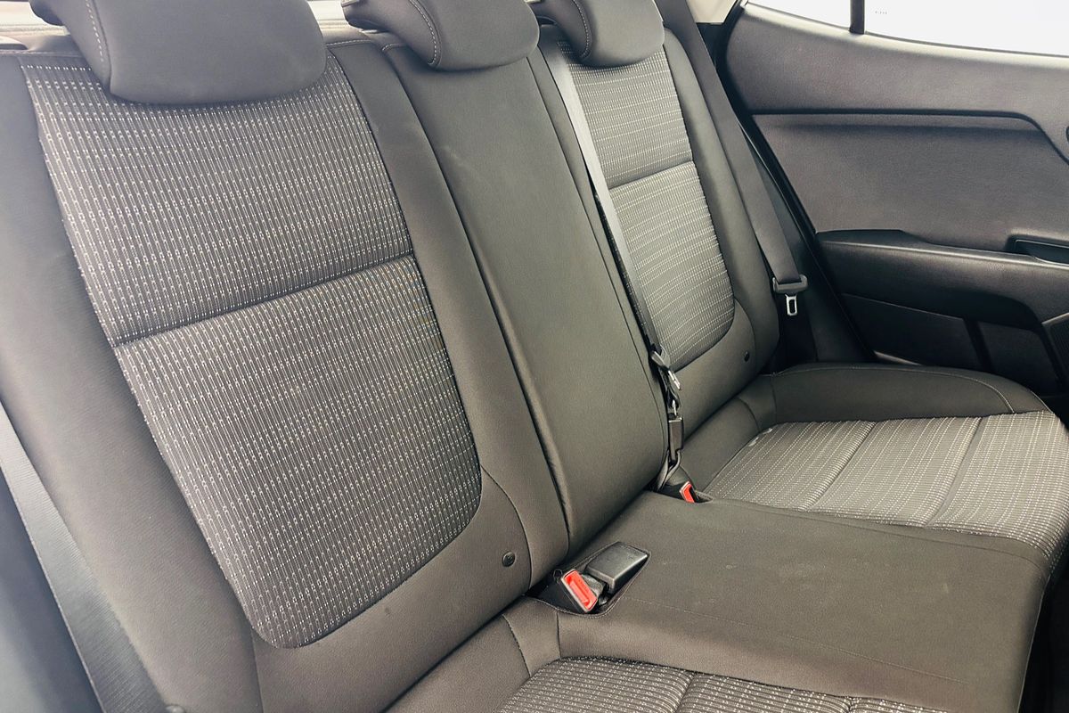 MY22 Kia Stonic CUV Sport Manual Wagon