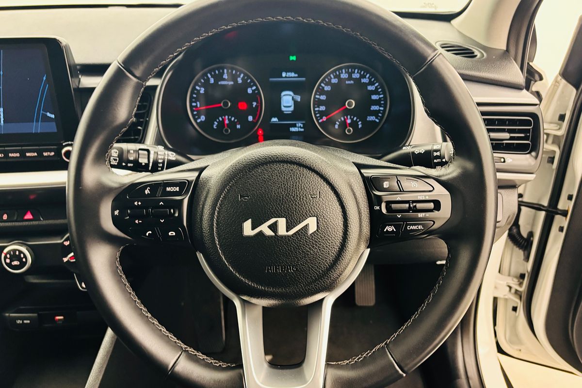 MY22 Kia Stonic CUV Sport Manual Wagon