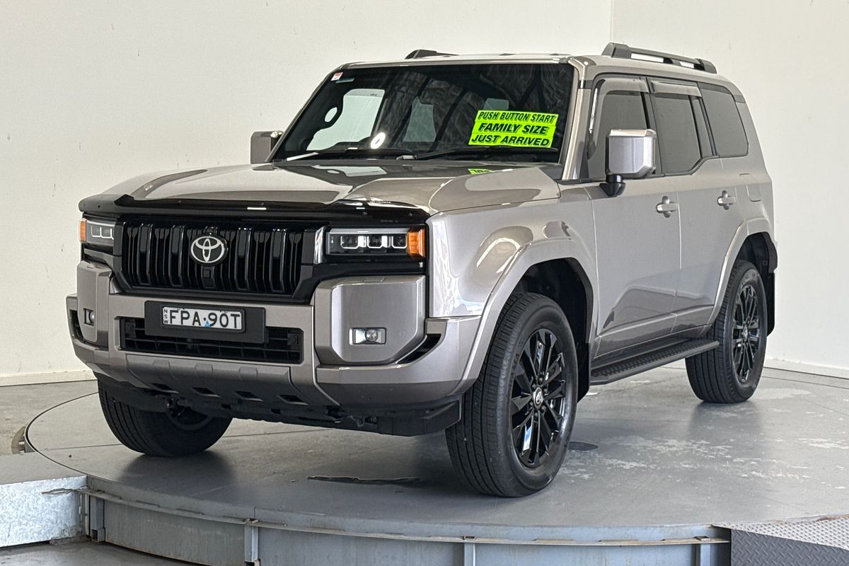 2025 Toyota Landcruiser Prado VX GDJ251R