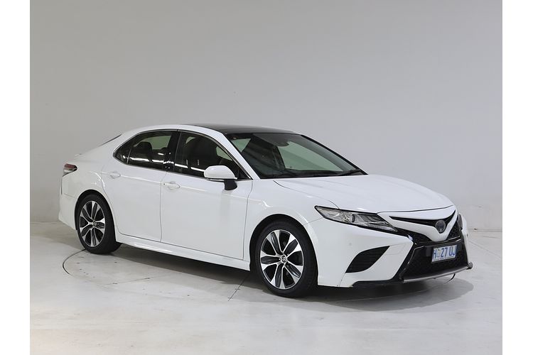 2018 Toyota Camry SL GSV70R
