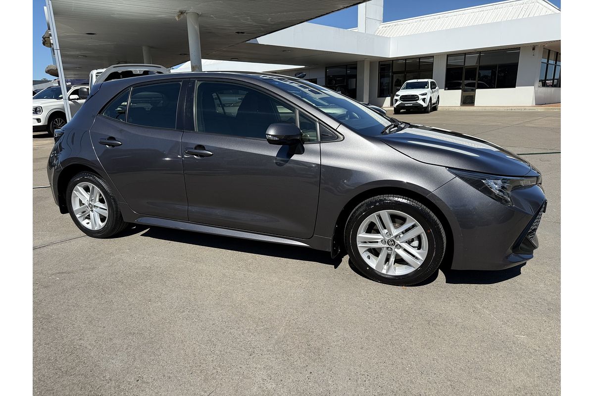 2022 Toyota Corolla Ascent Sport MZEA12R