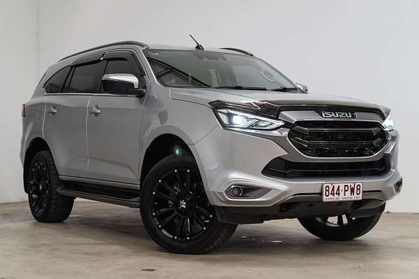 2023 Isuzu MU-X LS-T