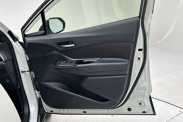 2019 Toyota C-HR Koba NGX10R thumb-18