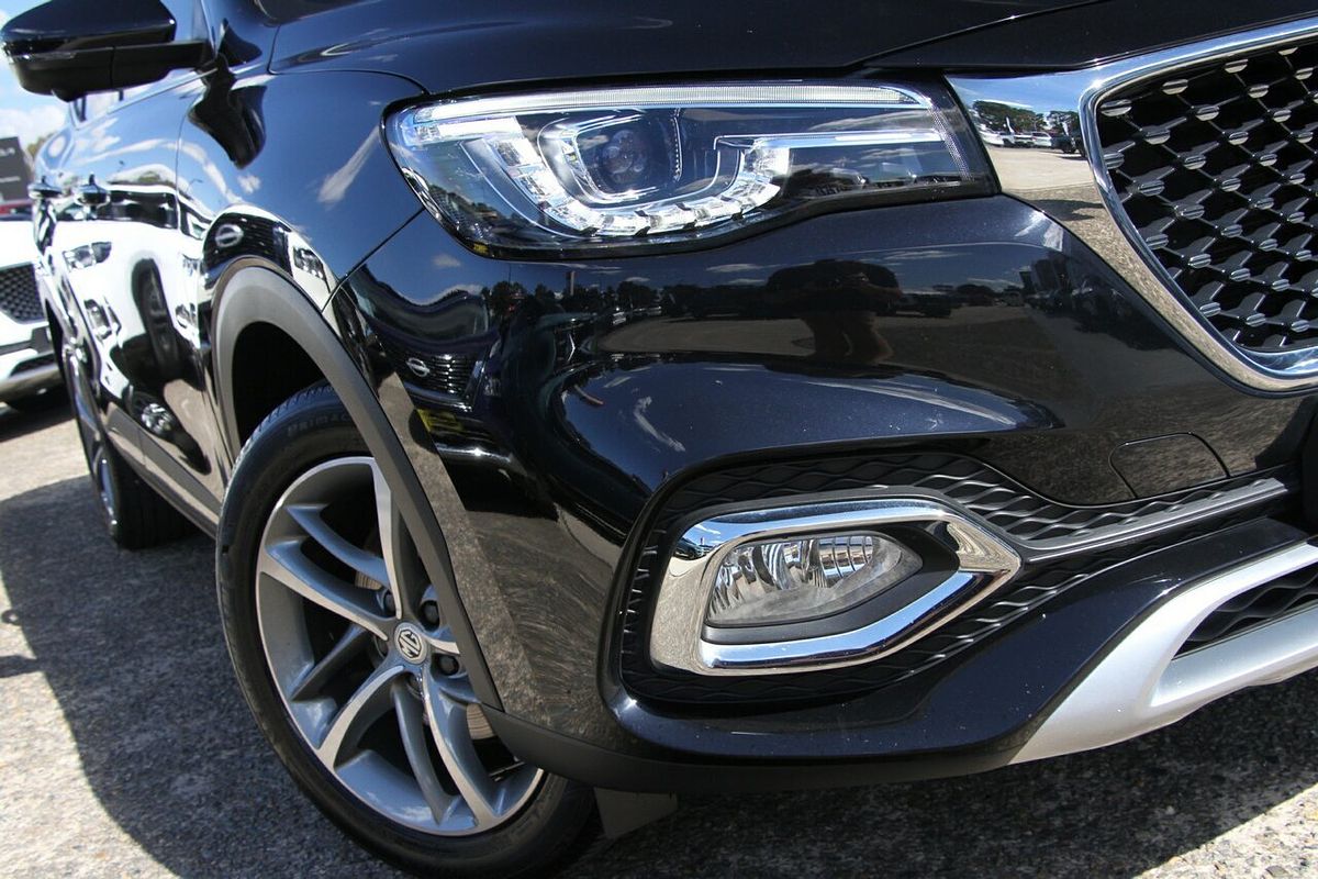 2022 MG HS Essence SAS23