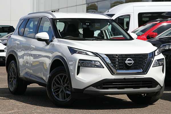 2025 Nissan X-TRAIL ST T33