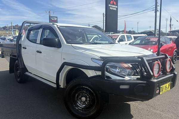 2017 Mitsubishi Triton GLX MQ 4X4