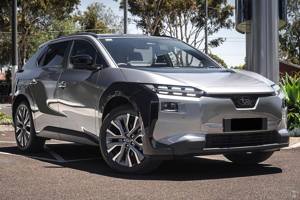 2025 Subaru Solterra AWD Touring E1-1