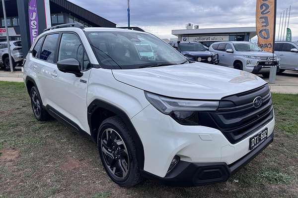 2025 Subaru Forester Hybrid S6