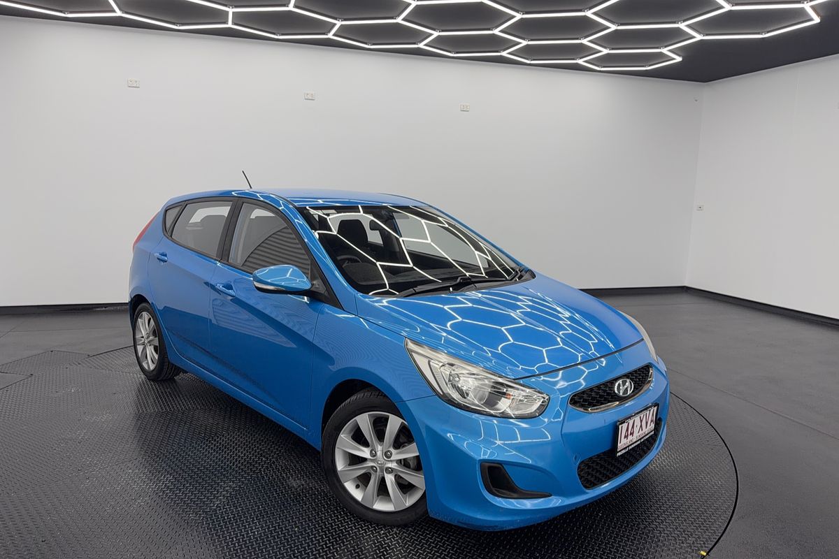 2017 Hyundai Accent Sport RB6