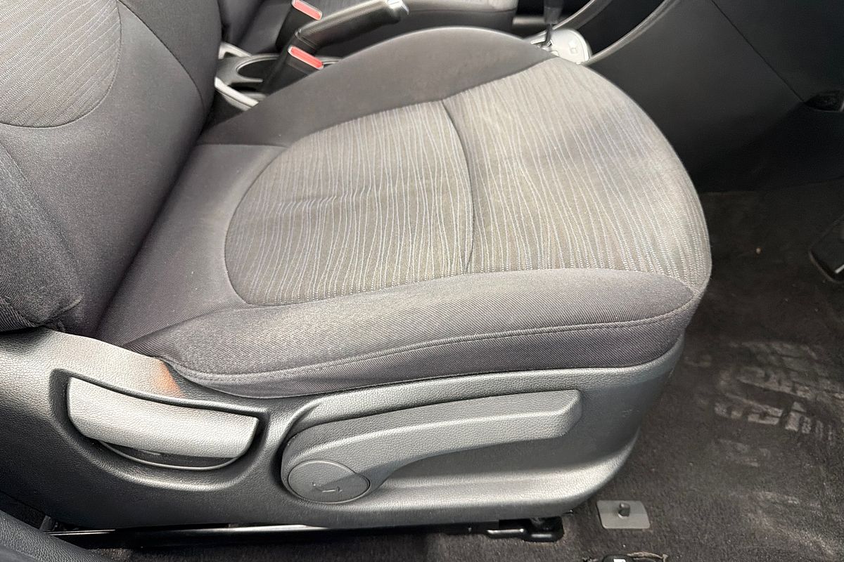 2017 Hyundai Accent Sport RB6