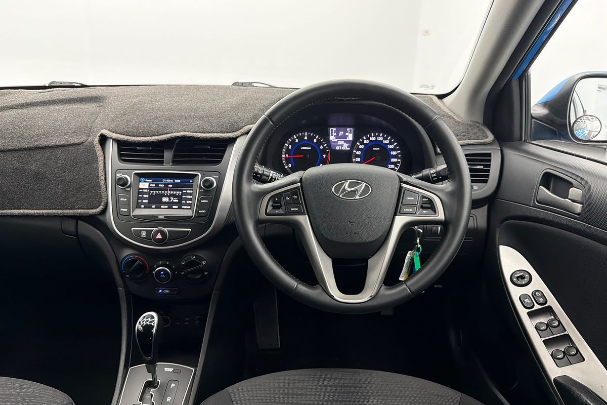 2017 Hyundai Accent Sport RB6