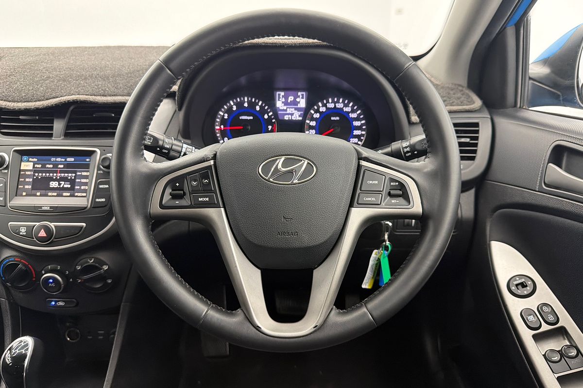 2017 Hyundai Accent Sport RB6